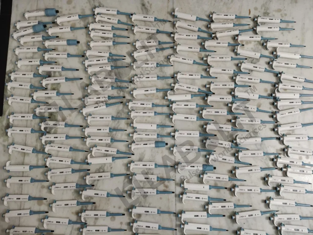 Micropipette Manufacturer in India – LABOLIT by Uma Scientific | Leading OEM & Global Supplier 10 micropipette manufacturer in india