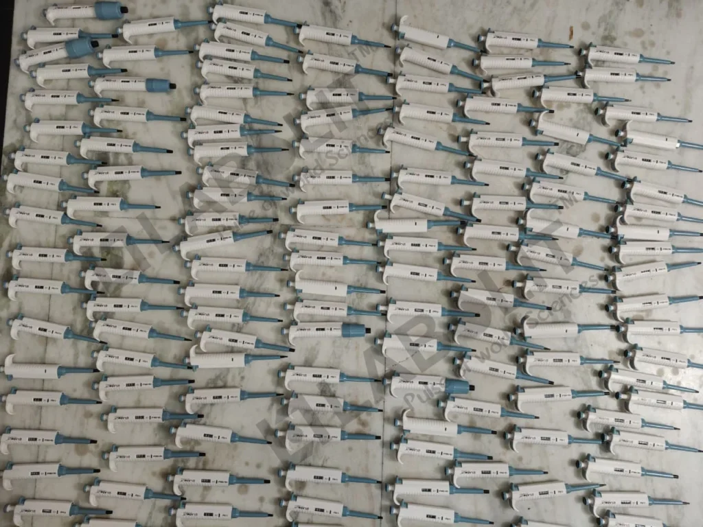 Micropipette Manufacturer in India – LABOLIT by Uma Scientific | Leading OEM & Global Supplier 19 micropipette manufacturer in india