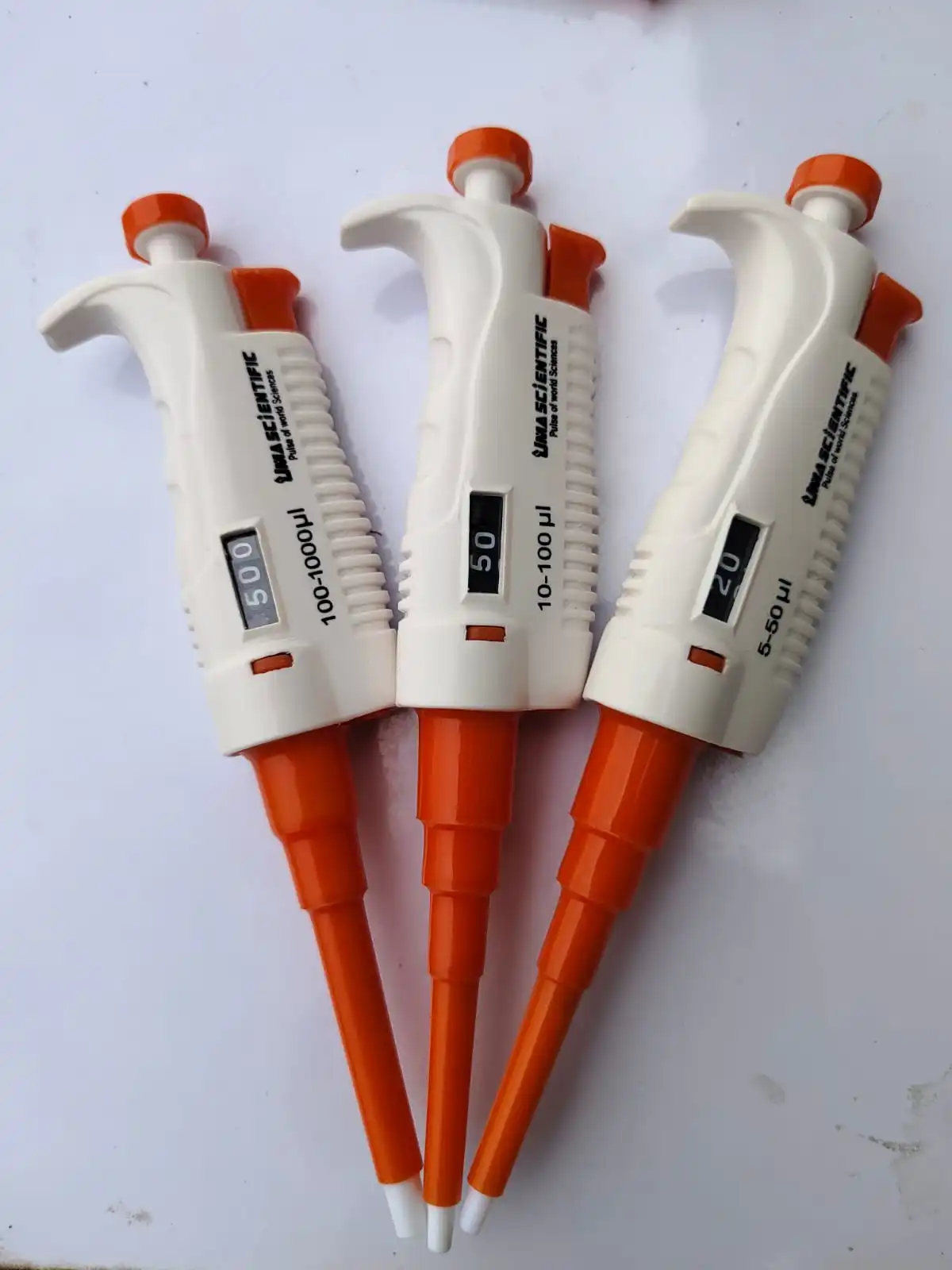 Micropipette Pipettes pipettor pipetting, uma scientific (3)