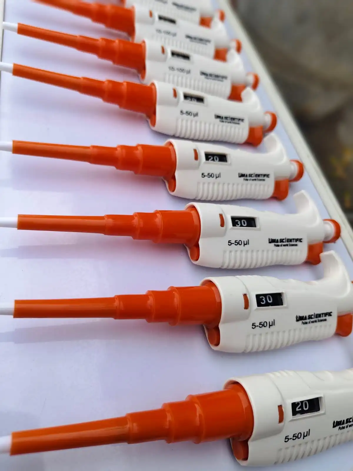 Micropipette Pipettes pipettor pipetting, uma scientific (3)