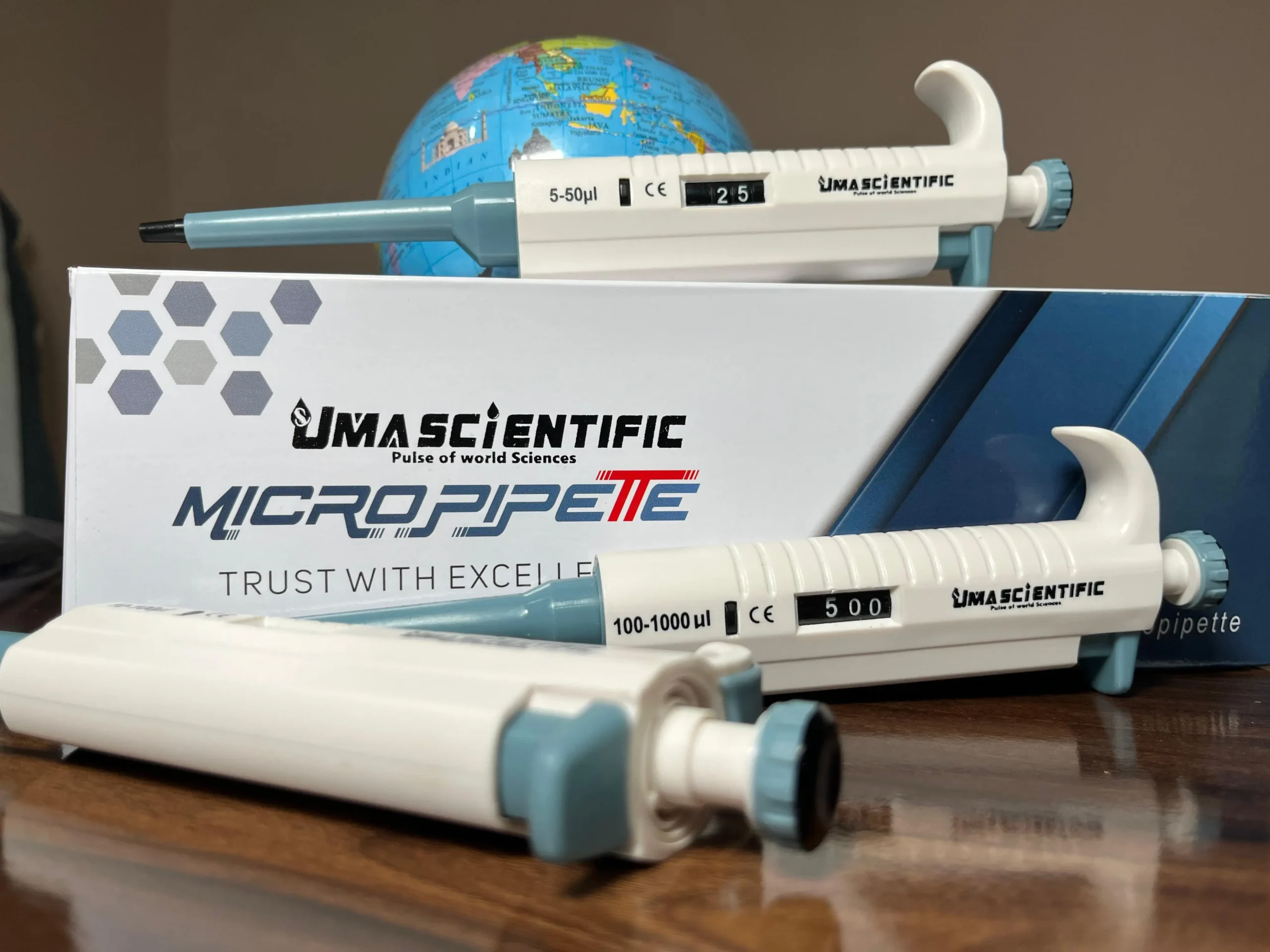 Micropipette 10-100 μL Price | Leading pipette Manufacturer uma scientific